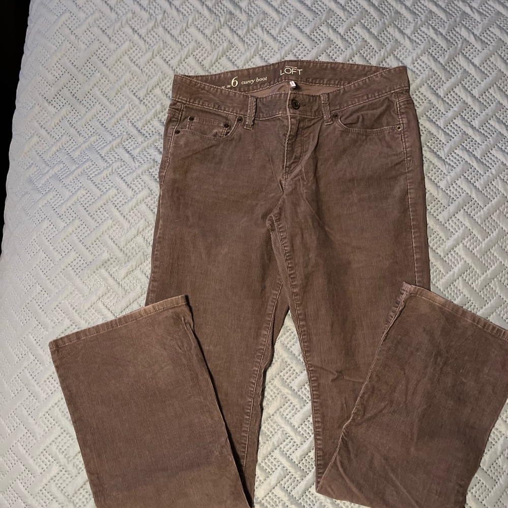 Loft Corduroy sz 6